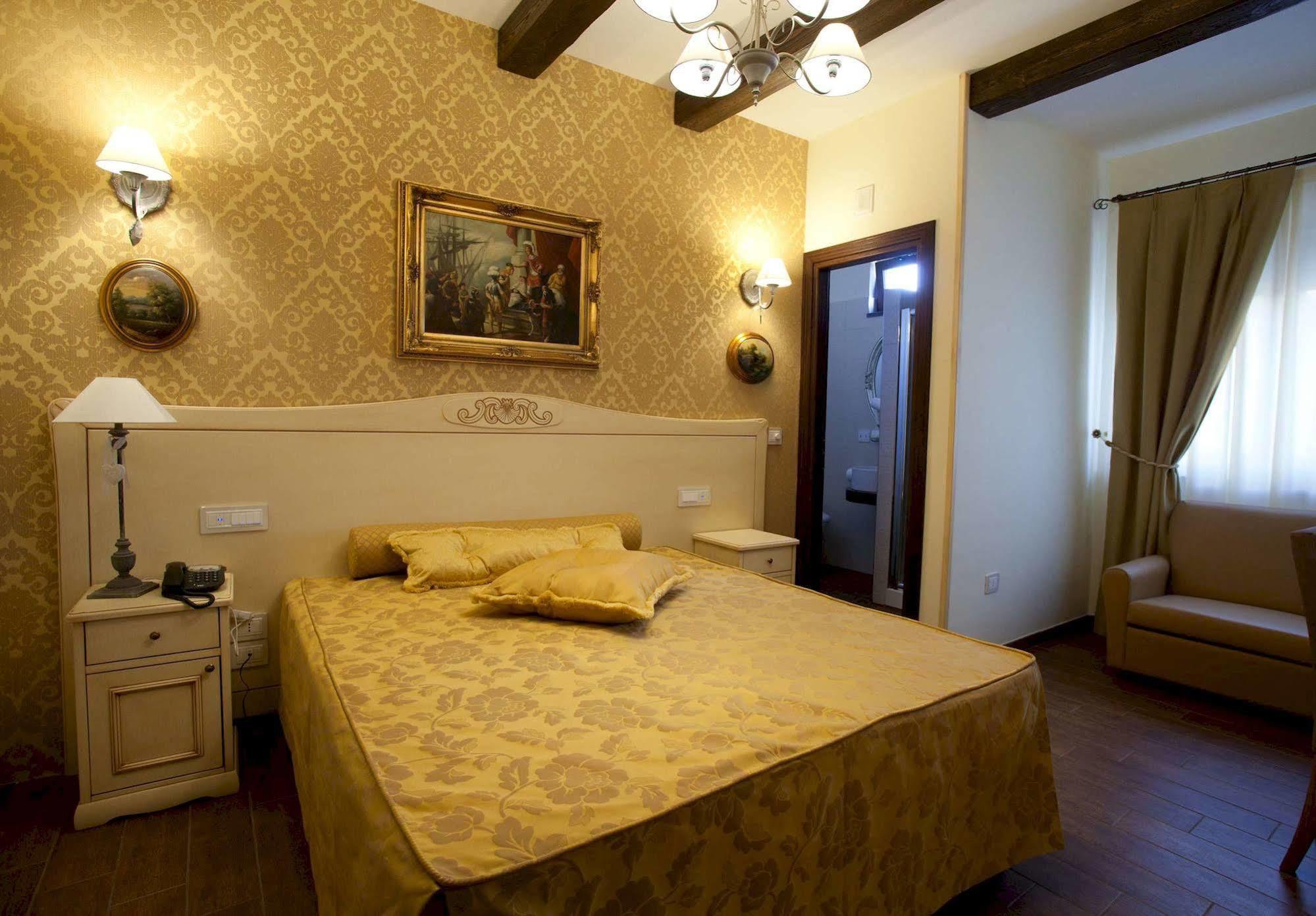 Hotel Villa Clementina Scafati Eksteriør bilde