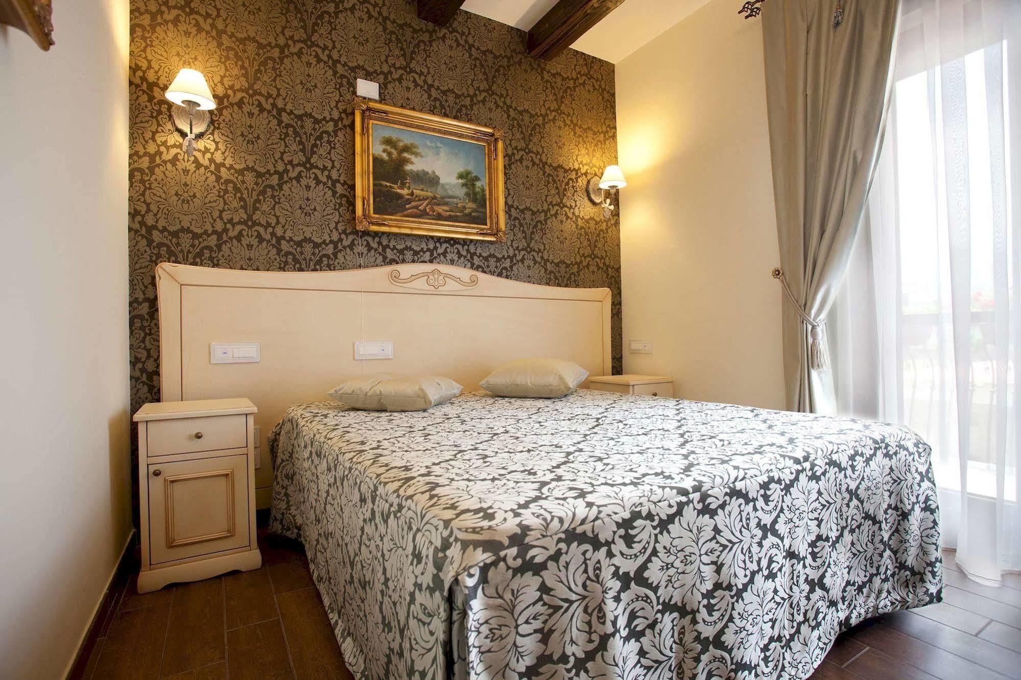 Hotel Villa Clementina Scafati Eksteriør bilde